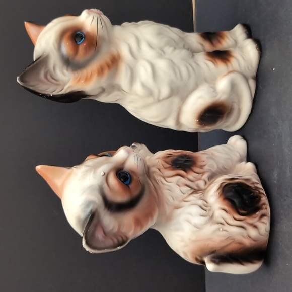 VTG, Pair Of  Calico Cat Figurines . - Picture 2 of 11